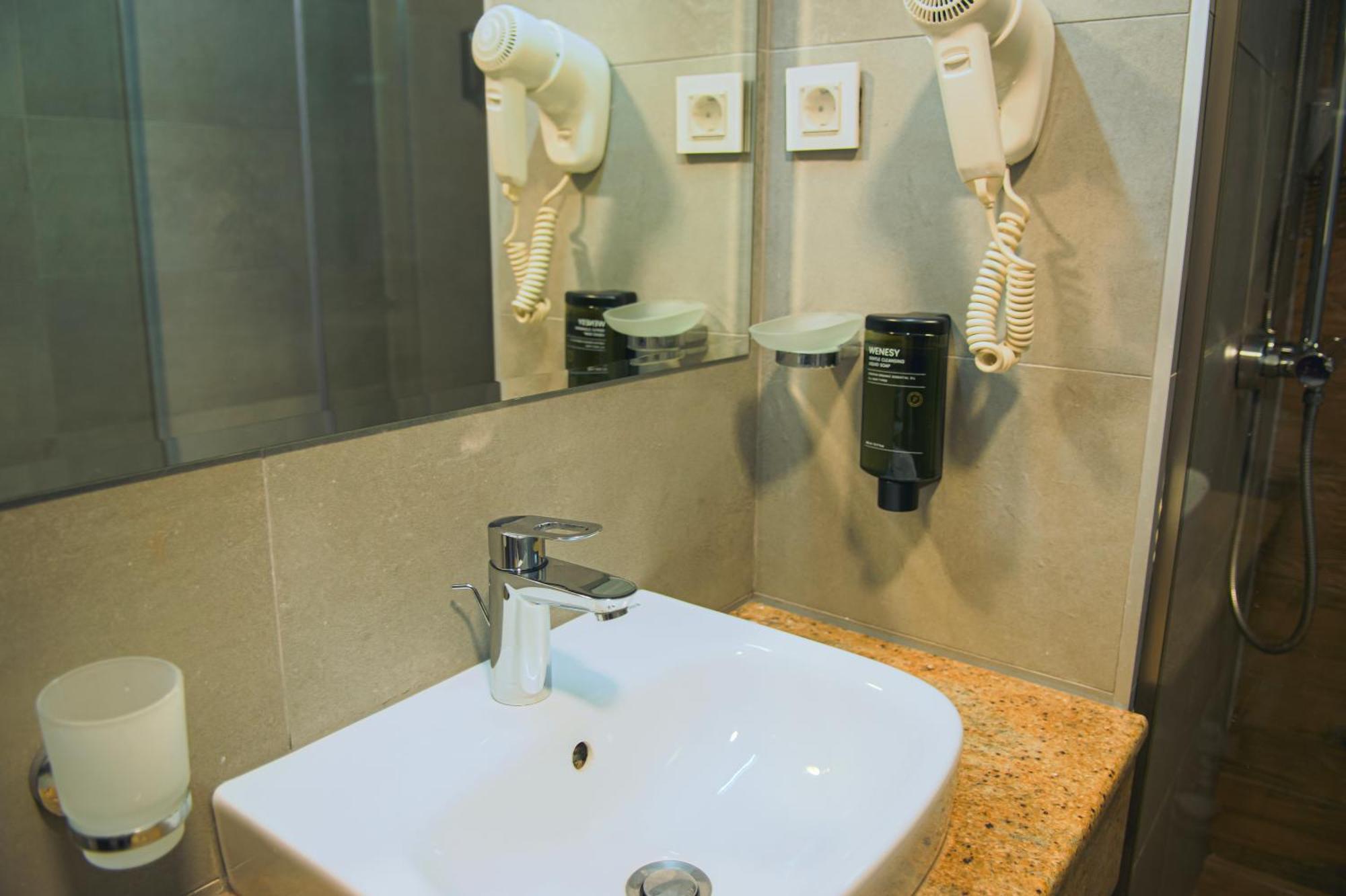 Ohrid Luxury Studios Екстер'єр фото